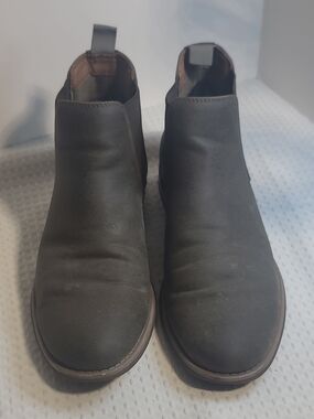 Men's Chukka Boots in Dark Brown - Pull-Tab Slip-On Style
